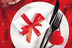 情人节餐桌布置