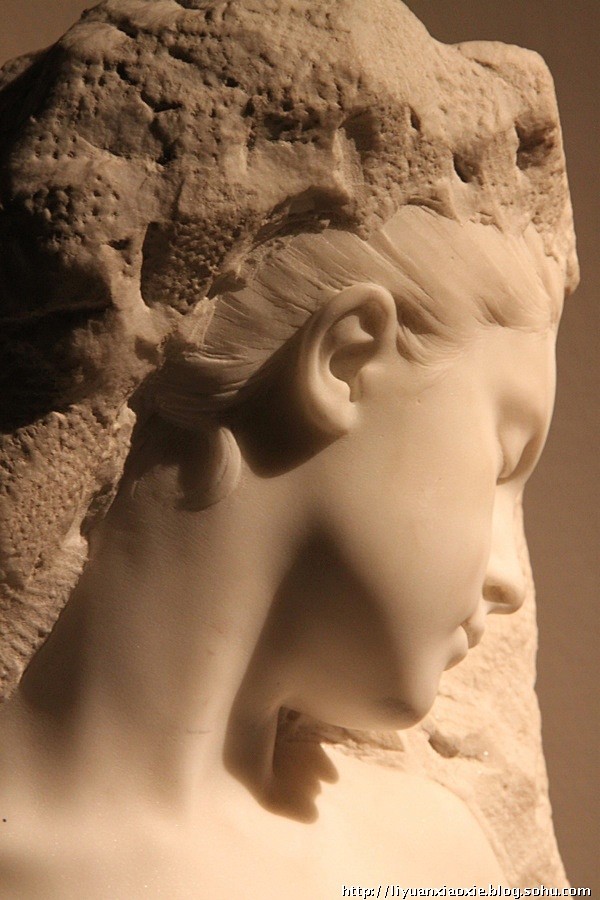 古典与唯美---西蒙基金会收藏雕塑绘画展...