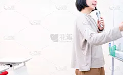 教师,女性,班里的活宝,会议室,讲师,麦克风,水平画幅,指导教师,商务会议,想法