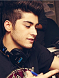 ONE DIRECTION~~~zayn~