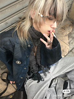 汪汪狗狗采集到现代动态真人男