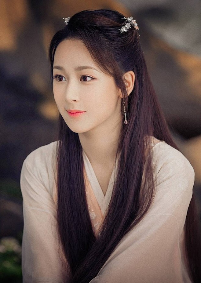 02:19:38杨紫 香蜜沉沉烬如霜古风摄影停下来静同采自duitang