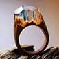 加拿大珠宝品牌 Secret Wood，将世界上的大自然之美，浓缩在小小的戒指裡，全手工的戒指，绝不会有两个相同的，每一隻，都是世界上独一无二。