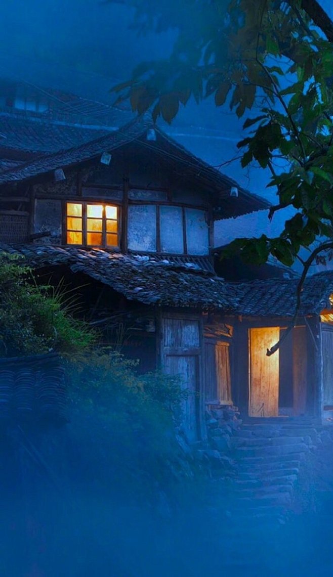 寒巷灯暖，何处夜归人 ...