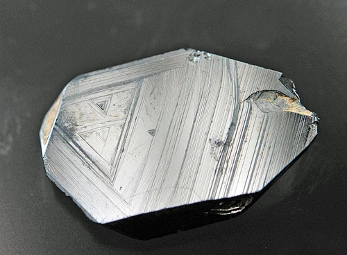 来自日本的赤铁矿