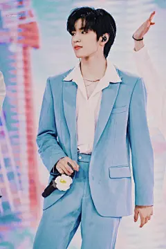 #明星壁纸#刘耀文