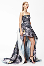 Monique Lhuillier Pre-Fall 2015 Fashion Show : See the complete Monique Lhuillier Pre-Fall 2015 collection.