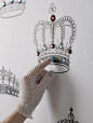 英国墙纸Graham Brown Crowns & Coronets 皇冠