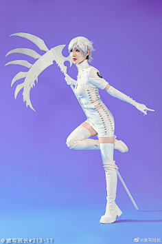 【身体参考】姿势·动作·cos-花瓣网|陪你做生活的设计师