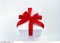 礼物饰品-俯视下的白色礼品盒