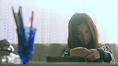 我相信天才，耐心和长寿
我相信有人正在慢慢地艰难地爱上我