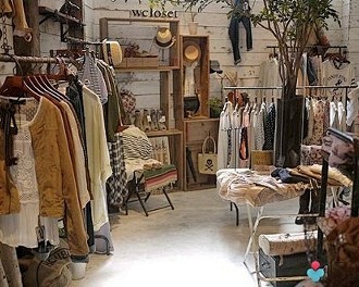 服装店装修效果图  童装店装修效果-小型...