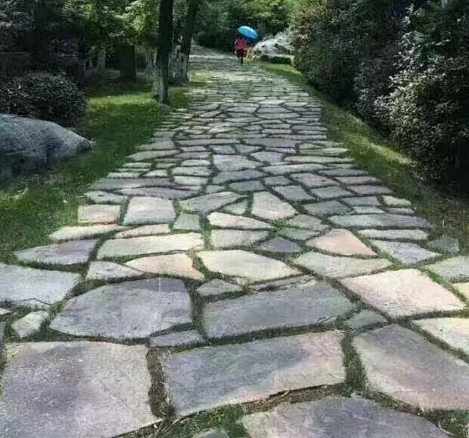 天然青石板 碎拼铺路石 乱型板 仿古毛石板室外地砖防滑铺路石材-淘宝网-花瓣网