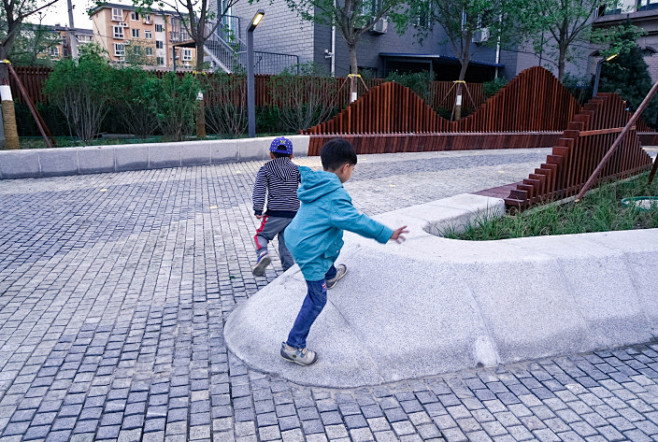 转角的幸福，八大处路小白楼景观节点改造 ...