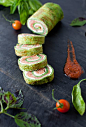 Spinach and basil smoked salmon roll | spinach & other cool things