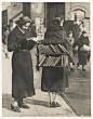 A 'walking library' (1930s, Great Britain) ​​​​