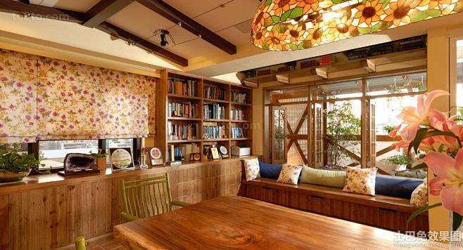 木结构房屋书房飘窗装修效果图