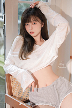 翻斗花园突破手牛爷爷采集到美女
