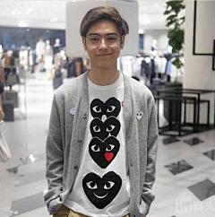 川久保玲 CDG PLAY  Emoji T恤系列表情包男女同款T恤 