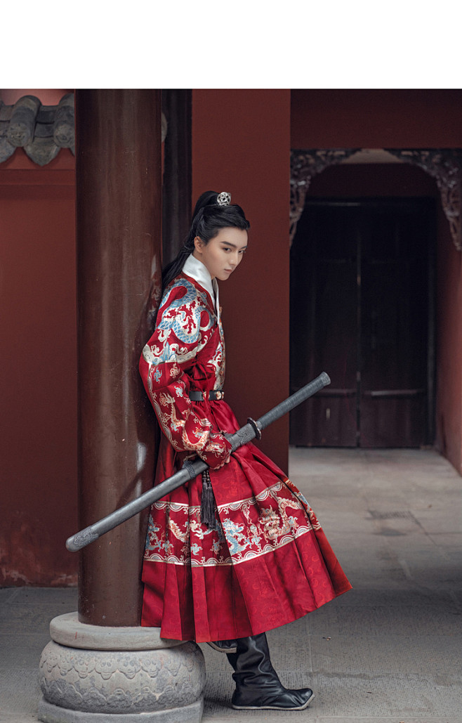 汉尚华莲乾坤原创明制汉服曳撒男女同款重工...