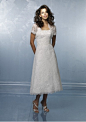 2012年新款短款婚纱-蕾丝露肩性感的A字裙短婚纱礼服-珍爱婚纱网