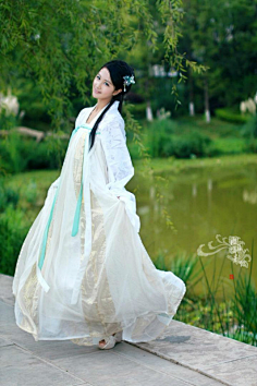 古风&美女-花瓣网|陪你做生活的设计师 | 古装美女-秋容