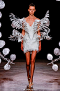 #服装设计# #遇见艺术#

Iris Van Herpen Couture巴黎时装周2019秋冬

#皇家艺术学院# #RCA# ​​​​