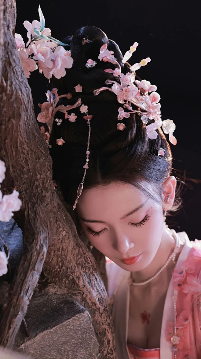 陈瑶《水龙吟》