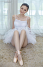 芭蕾练功服美女潇潇纤细美腿丝袜诱惑写真(4)-蕾丝美妹