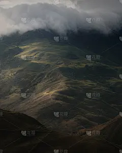 美术风格山水画