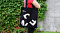 a-woman-wearing-a-tote-bag-with-the-logo-and-symbol-of-the-norwegian-film-school.jpg (1920×1080)
