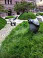 Tom Otterness sculpture in Schwartz's Minneapolis courthouse garden