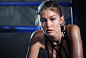 Gigi Hadid by Cathrine Wessel for Reebok #PerfectNever Campaign - 时尚摄影 - CNU视觉联盟运动 健身 运动鞋 bra