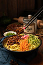 设图网炸酱面特色小吃面食美食摄影图