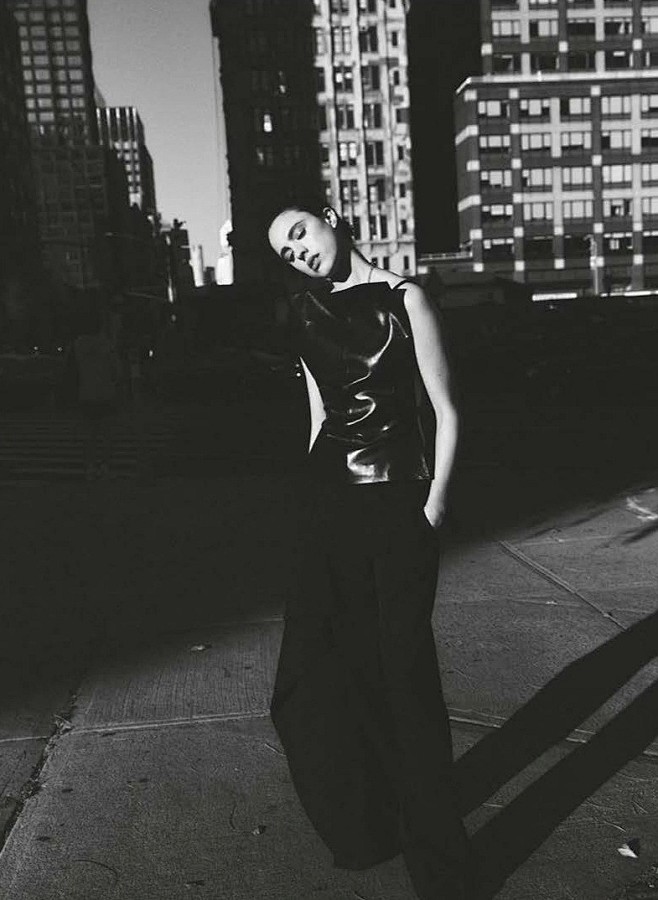 Margaret Qualley，澳版《...