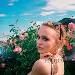 sh斯微采集到Lily-Rose Depp