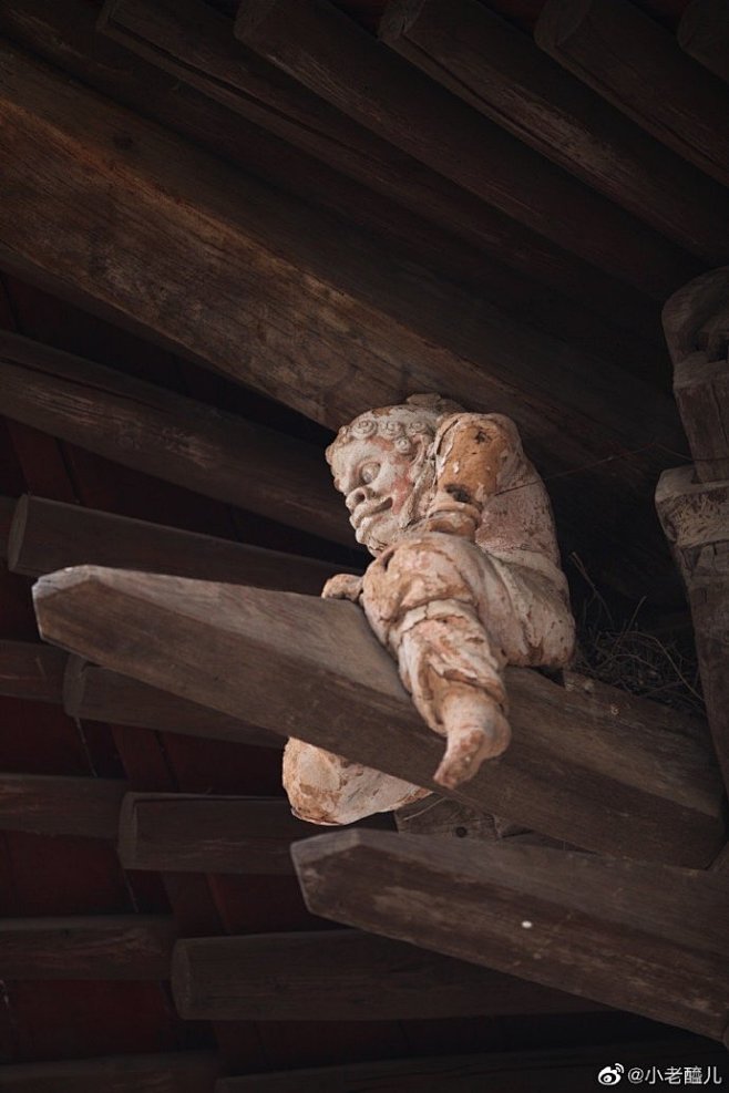 青莲寺 藏经阁·金代泥塑角神