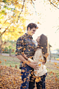 Love all the gorgeous fall photos from this engagement ... | BeuTiFuL