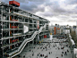 [蓬皮杜中心(Centre Pompidou)，法国现代艺术汇聚的宝库！] 1969年，时任法国总统乔治 蓬皮杜(Georges Pompidou)决定在巴黎Plateau Beaubourg修建一个全新的艺术中心。1977年2月，这座由两位几乎毫无名气的意大利设计师(Renzo Piano et Gianfranco Franchini）和一位英国设计师(Richard Rogers)设计的全新的建筑，正式向公众开放。但在整个70年代，该建筑过于现代的外表，及石油管道般的外......