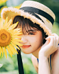 Photo by 朝日奈まお（まおくら） on August 12, 2022. May be a closeup of 1 person, flower and outdoors.