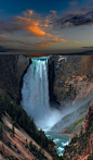 The Earth / Yellowstone Natural Park