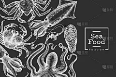 海鲜设计模板。粉笔板上手工绘制的矢量海鲜图解.雕刻风格的食物横幅。古旧的海洋动物背景