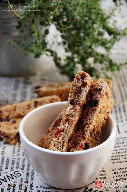 [燕麦能量棒] 材料：即食燕麦片100克...