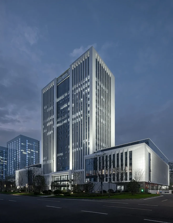 常州 龙锦大厦 建筑设计 / 简和建筑-花瓣网
