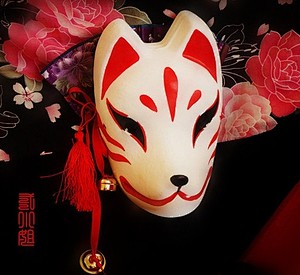 狐狸面具和风手绘二小姐家红白妖狐的图片