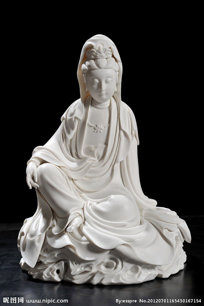 兰蓝樱从helen925转采于2020-11-09 10:01:34观音玉石,白膜,石膏,静物