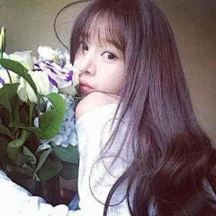 当思半夏采集到头像——女