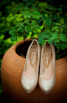 Leon丨Li采集到婚礼--婚鞋