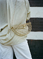 Repérés dans une boutique de Brooklyn alors que la semaine de la mode new…#BAG SINCERELY, TOMMY #cartonmagazine: 