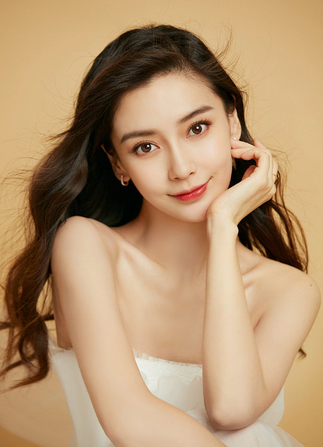 杨颖